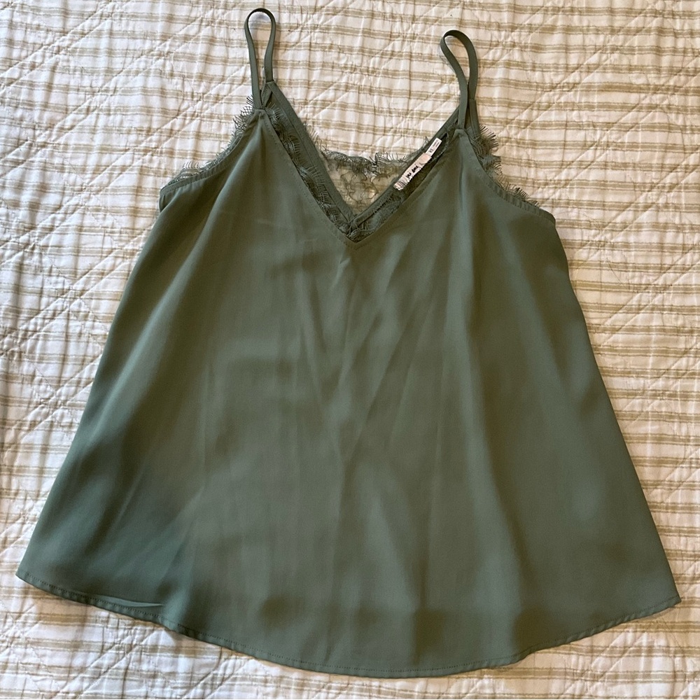 Women's sage green lace trim Cami Top xs